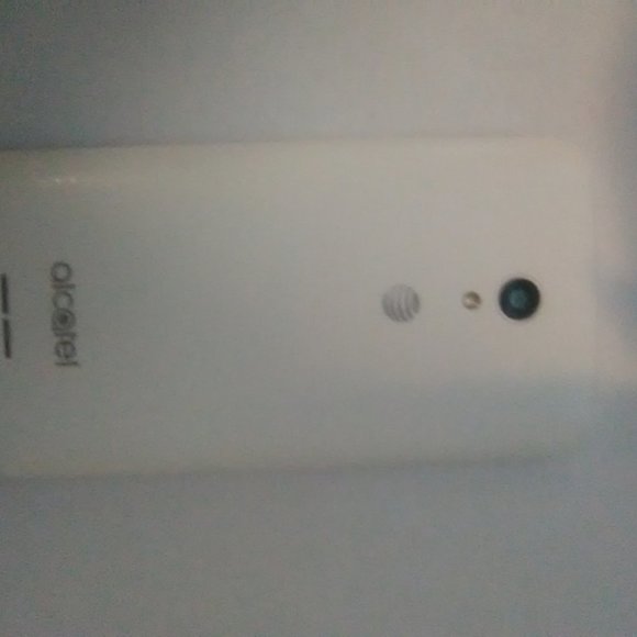Alcatel wireless smartphone - Picture 3 of 3